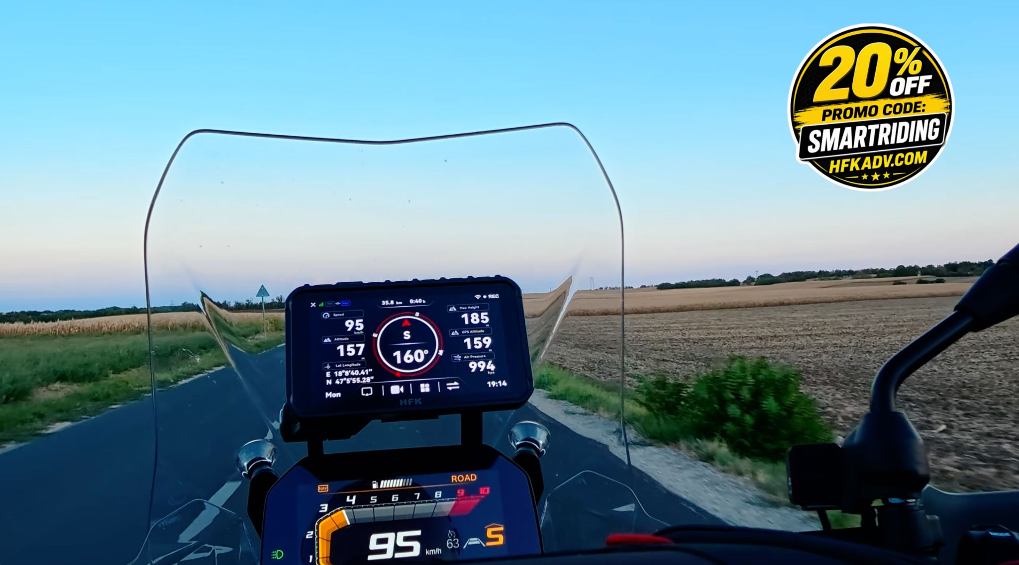 HFK HC50 RM bike-data display on my BMW